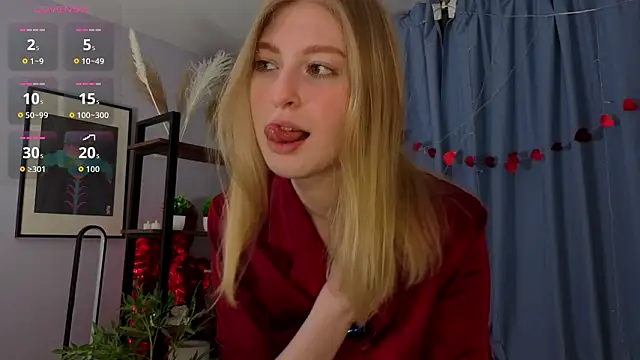 LanaRoxxy online show from 13, 3, 2026