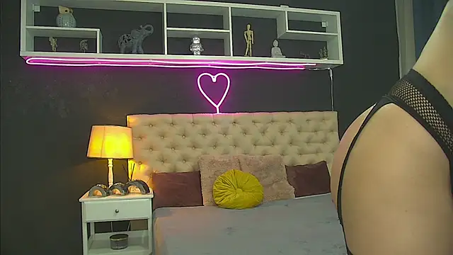TaniaKaverina online show from 28, 5, 2026
