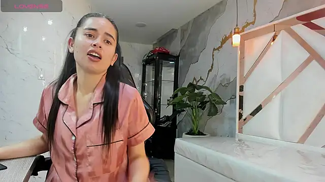 Qetsyah tf online show from 28, 3, 2026