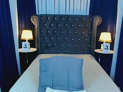 Maureen Hilton online show from 1, 2, 2026