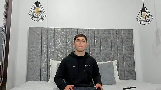 Calvin Hunter online show from 11, 2, 2026