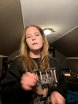 HazelFr33bird online show from 13, 10, 2025