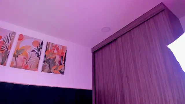 IrinaBlanc online show from 3, 3, 2026