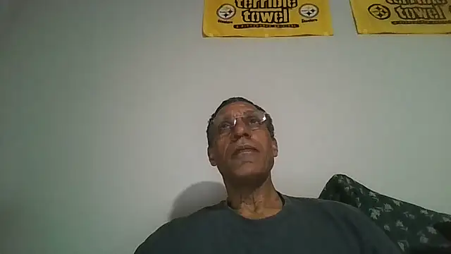 swimmer2496 online show from 4, 5, 2026