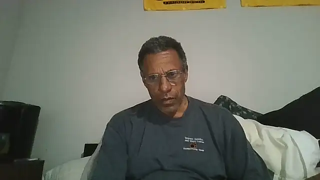 swimmer2496 online show from 14, 5, 2026