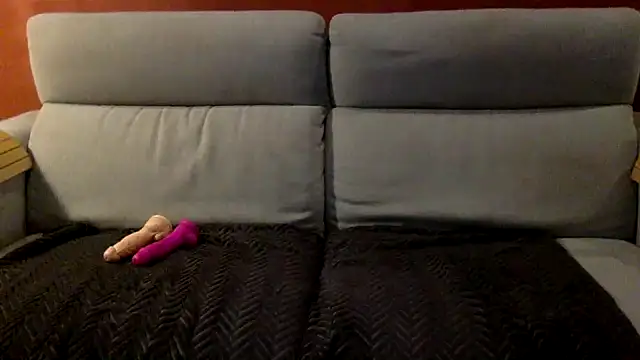 Sissybreanna08 online show from 20, 6, 2026