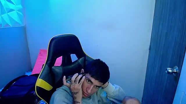 Akyra latinn online show from 25, 2, 2026