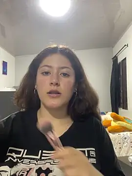 Snapshot of lizzy_luminair chatting on 6, 2, 2026 lizzy luminair online show from 6, 2, 2026