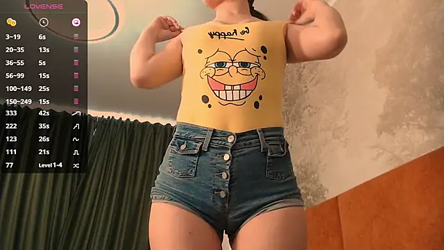 Hiaru Cutie online show from 8, 1, 2025