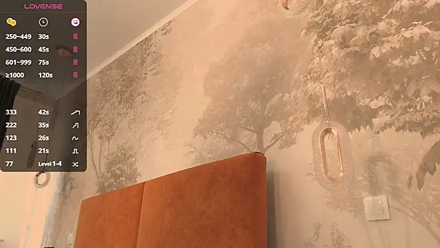 Hiaru Cutie online show from 20, 2, 2025