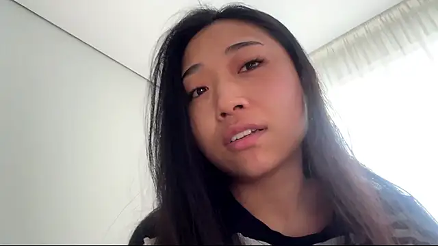 Snapshot of SweetMiaXO chatting on 23, 3, 2026 SweetMiaXO online show from 23, 3, 2026