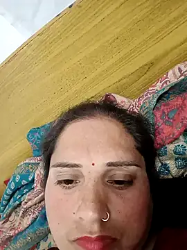 Cute-karisma1234 online show from 22, 2, 2026