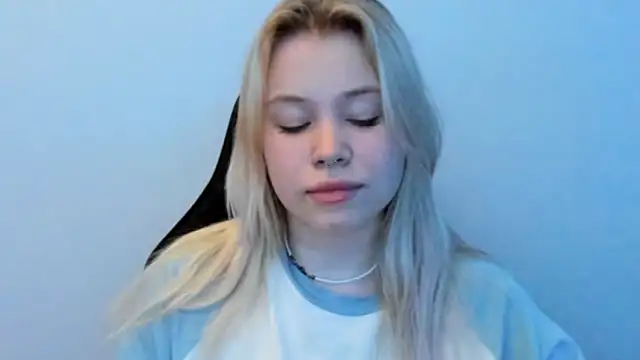 Snapshot of Lulu_Di chatting on 1, 2, 2026 Lulu Di online show from 1, 2, 2026