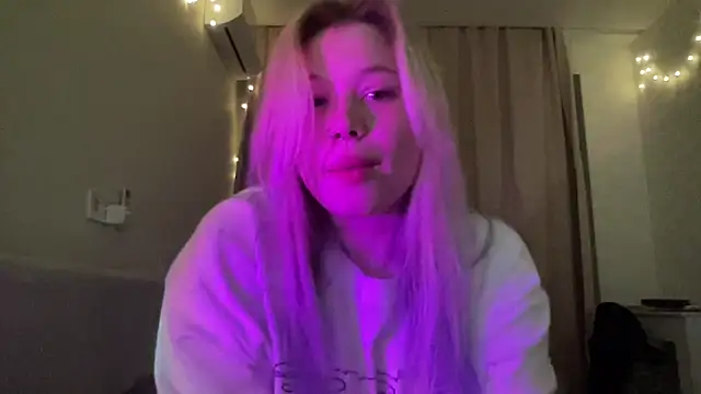 Lulu Di online show from 19, 3, 2026