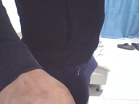 Snapshot of chadroas@xh chatting on 25, 3, 2026 chadroasxh online show from 25, 3, 2026