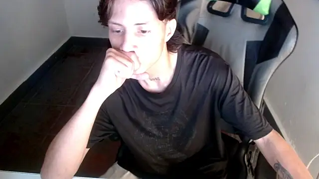 Snapshot of Didi_hard chatting on 2, 2, 2026 Didi hard online show from 2, 2, 2026