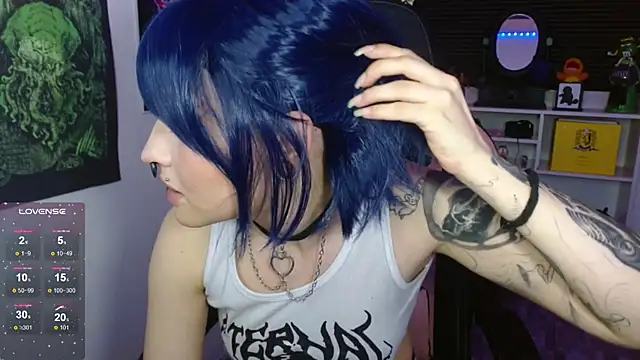 neena nyx  online show from 8, 5, 2026