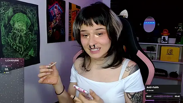 neena nyx  online show from 12, 5, 2026