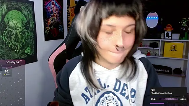 neena nyx  online show from 15, 5, 2026