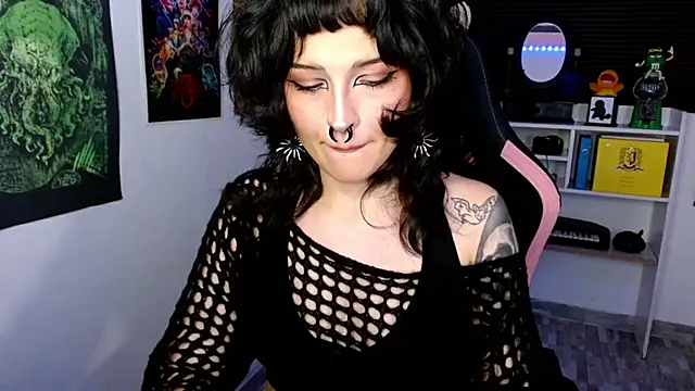neena nyx  online show from 9, 7, 2026