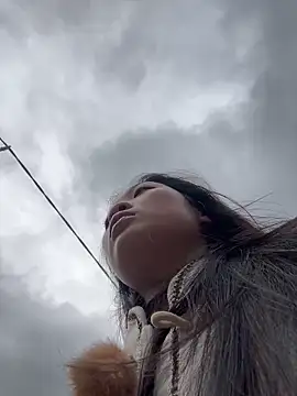 Lyn-be99 online show from 2, 2, 2026