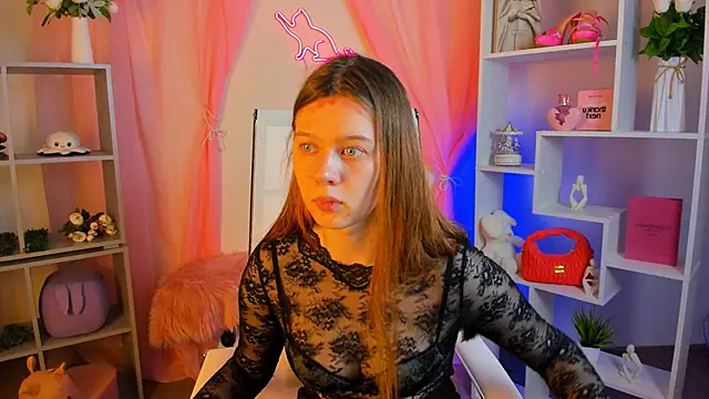 Snapshot of CelestineMauriac chatting on 4, 3, 2026 CelestineMauriac online show from 4, 3, 2026