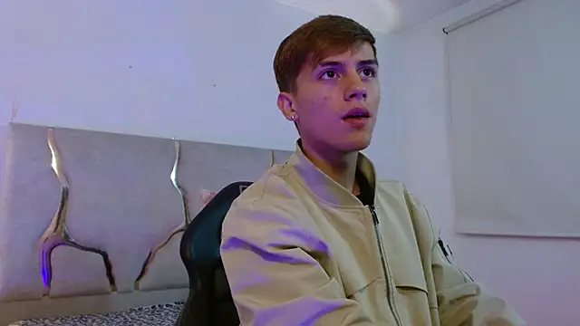 EVAN TAY online show from 6, 4, 2026