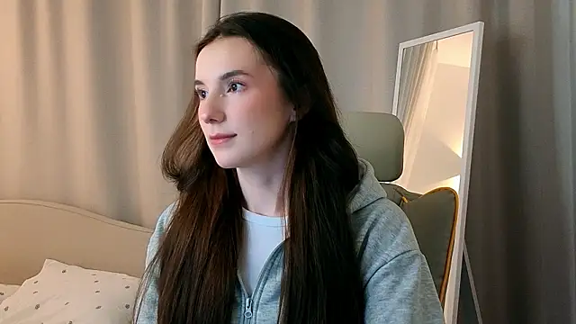 ssandralovin online show from 15, 2, 2026