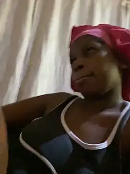 Snapshot of PrimaDonnaxx chatting on 8, 4, 2026 PrimaDonnaxx online show from 8, 4, 2026