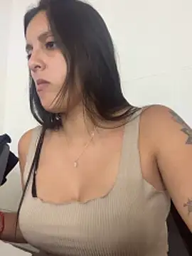 Snapshot of Jimena_luvv chatting on 15, 2, 2026 Jimena luvv online show from 15, 2, 2026