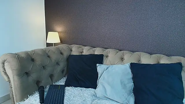 Snapshot of Megan__Honey chatting on 20, 2, 2026 Megan Honey online show from 20, 2, 2026