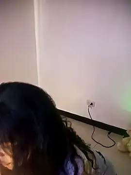 Snapshot of _aish_a chatting on 3, 5, 2026 aish a online show from 3, 5, 2026