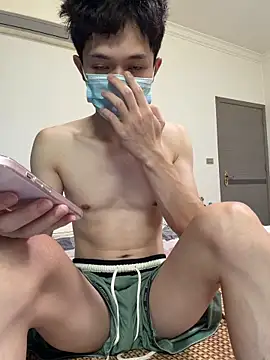 Snapshot of llkiki chatting on 18, 5, 2026 llkiki online show from 18, 5, 2026