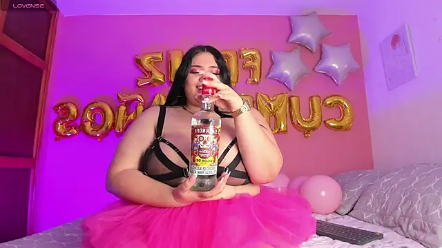 Julieta jane ss online show from 20, 6, 2026