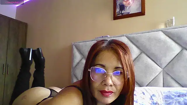 Snapshot of camila_star10 chatting on 6, 4, 2026 camila star10 online show from 6, 4, 2026