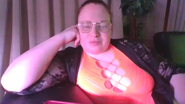 Sarahtjeuh  online show from 11, 3, 2026