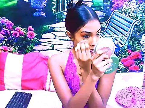 Snapshot of IndianPretty14u2Luv chatting on 18, 4, 2026 IndianPretty14u2Luv online show from 18, 4, 2026