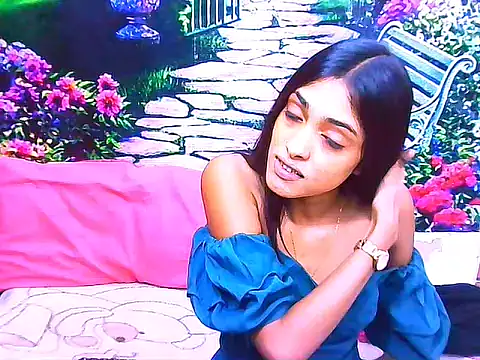 Snapshot of IndianPretty14u2Luv chatting on 1, 5, 2026 IndianPretty14u2Luv online show from 1, 5, 2026