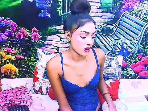 Snapshot of IndianPretty14u2Luv chatting on 13, 5, 2026 IndianPretty14u2Luv online show from 13, 5, 2026