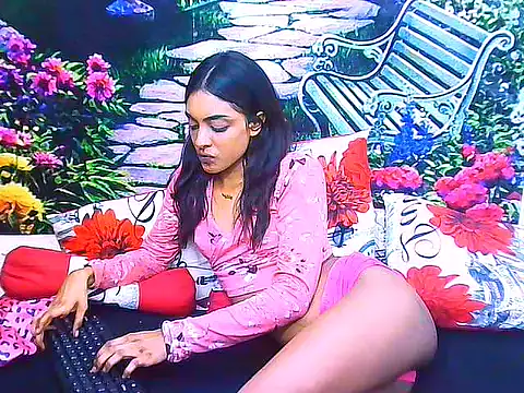 Snapshot of IndianPretty14u2Luv chatting on 27, 5, 2026 IndianPretty14u2Luv online show from 27, 5, 2026