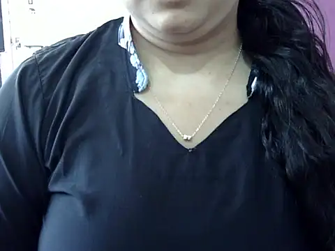 Cute Aliyaa online show from 30, 3, 2026