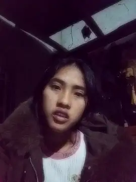 Snapshot of Hoa-tuylip chatting on 4, 2, 2026 Hoa-tuylip online show from 4, 2, 2026