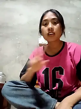 Snapshot of Hoa-tuylip chatting on 26, 2, 2026 Hoa-tuylip online show from 26, 2, 2026