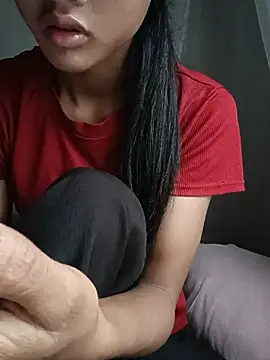 Snapshot of Hoa-tuylip chatting on 2, 8, 2026 Hoa-tuylip online show from 2, 8, 2026