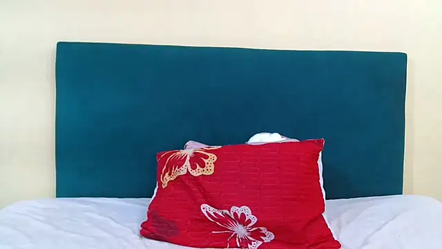 FreakyMelanin18 online show from 11, 4, 2026