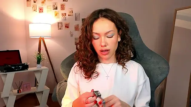 Snapshot of nexorine chatting on 13, 2, 2026 nexorine online show from 13, 2, 2026