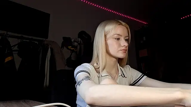 Snapshot of ChongTreece chatting on 7, 2, 2026 ChongTreece online show from 7, 2, 2026