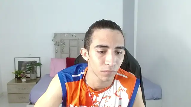 Caius fox online show from 3, 2, 2026