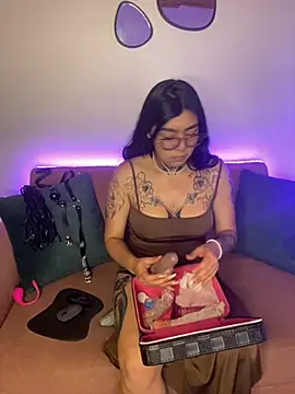 Snapshot of Angelica_pink18 chatting on 19, 2, 2026 Angelica pink18 online show from 19, 2, 2026