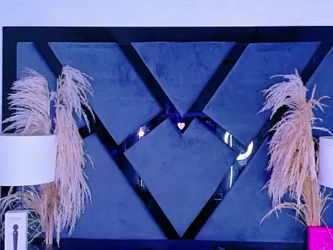 Snapshot of KylieWhitee chatting on 20, 2, 2026 KylieWhitee online show from 20, 2, 2026